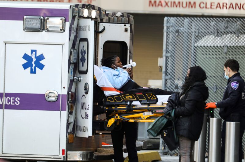 Omicron is rising rapidly in the US—3% of cases nationally, 13% in NY and NJ