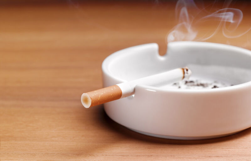 Smokers gave a home to bacteria that now sicken people with cystic fibrosis
