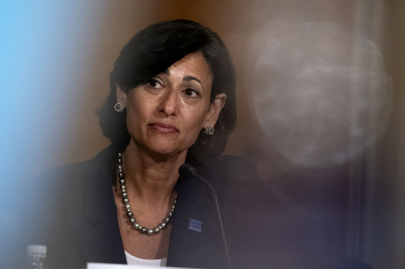 CDC muddles message on rapid tests while defending controversial guidance