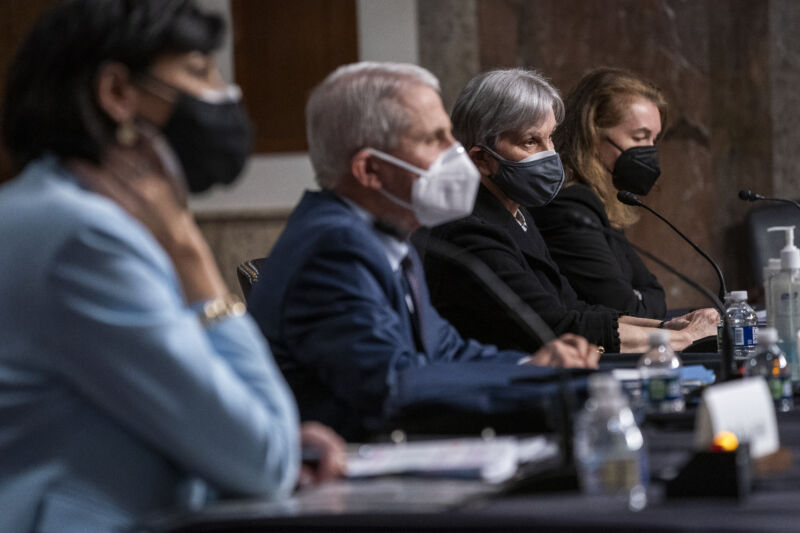 Gov’t watchdog slams federal COVID response, puts HHS on “high risk” list