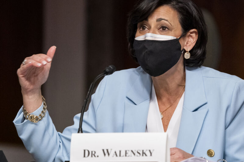As states drop masking, CDC stands by guidance: “We are not there yet”