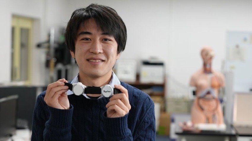 This ‘artificial larynx’ prototype aims to give cancer survivors their own voices back #WearableWednesday