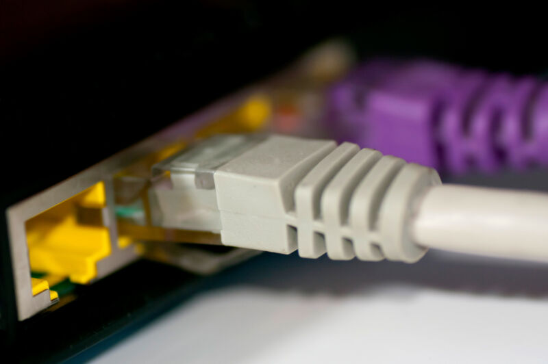 Router and modem rental fees still a major annoyance despite new US law