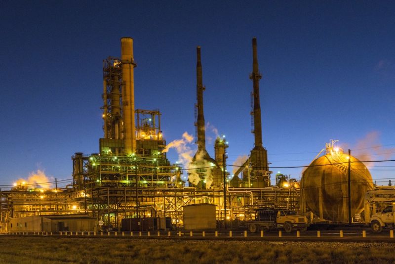 Feds allege destructive Russian hackers targeted US oil refineries