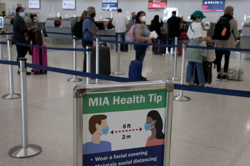 “Wearing a mask cleans nothing:” Florida judge vacates CDC travel mask mandate