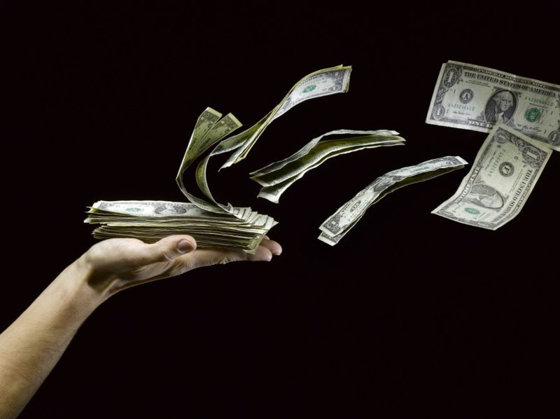 Cox customers fight back against sneaky broadcast TV and regional sports fees