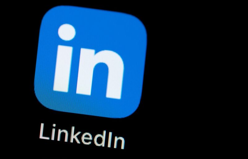 LinkedIn can’t use anti-hacking law to block web scraping, judges rule