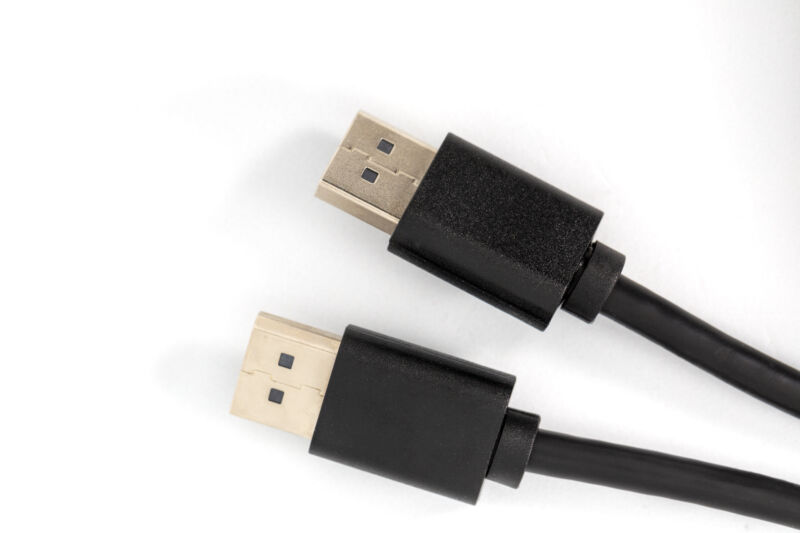 AMD Ryzen 6000 gets DisplayPort 2.0-certified, testing on other products ramps up