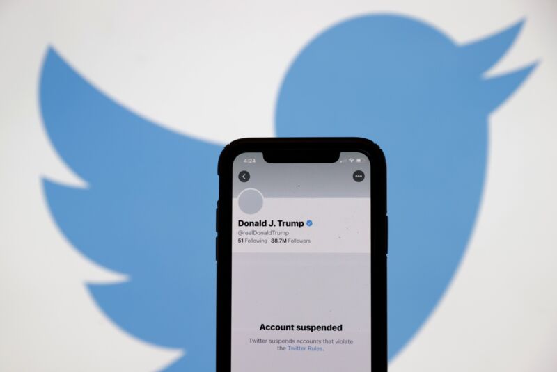 Elon Musk says Twitter banning Trump was “morally wrong and flat-out stupid”