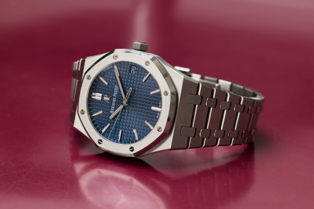 Watch Of The Week: I Didn’t Really Like Watches – And Then I Bought a Royal Oak