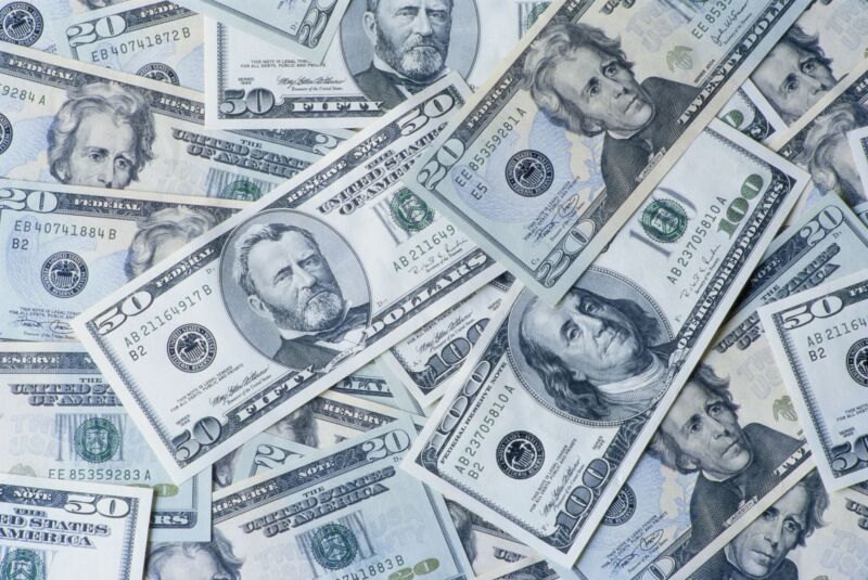 $10 billion fund starts giving US states money for broadband expansions