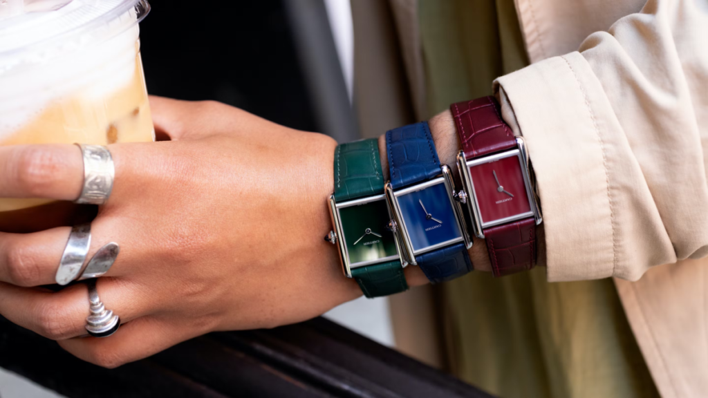Hands-On: One Cartier, Two Cartier, Red Cartier, Blue Cartier.