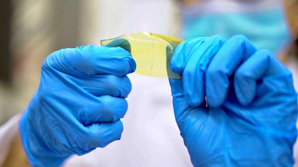 Self-Healing Polymer Has Shape Memory