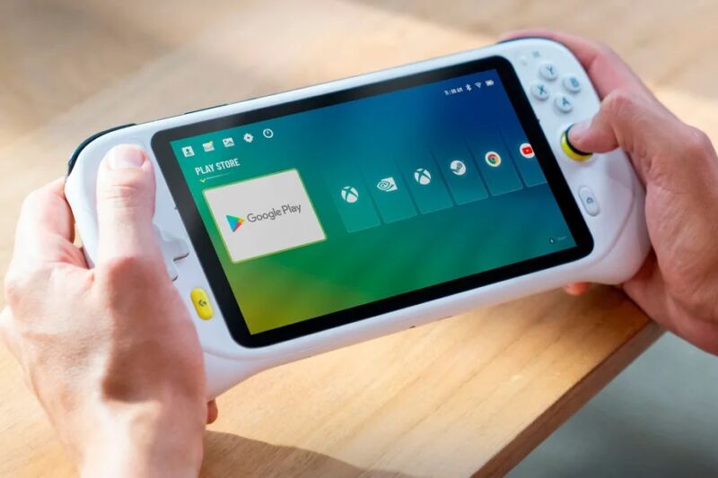 Leaked Switch-esque portable from Logitech could be great for streaming, emulation