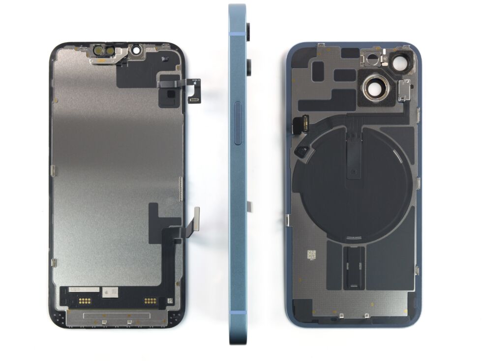 iPhone 14 teardown: One key change makes it much easier to repair