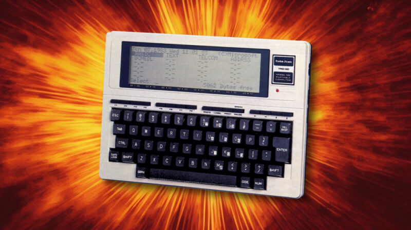 39-year-old Radio Shack laptop gets new CPU, keeps original screen