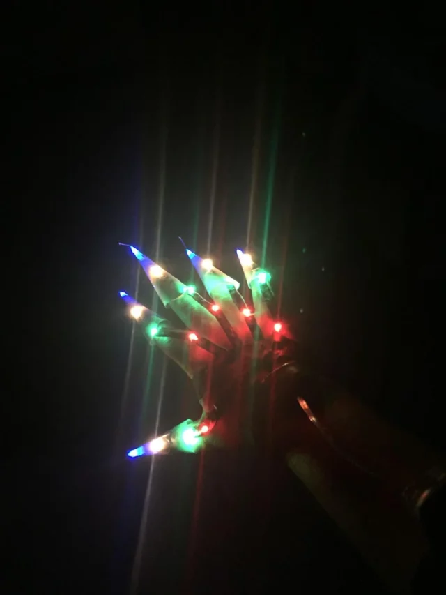 Glowing Claws Perfect for Halloween #WearableWednesday
