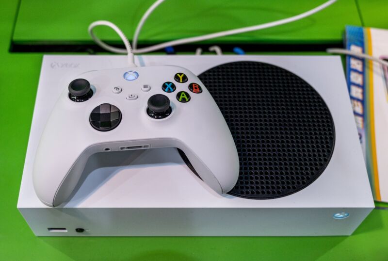 Microsoft fights to save Activision merger, says Sony protest is “self-serving”