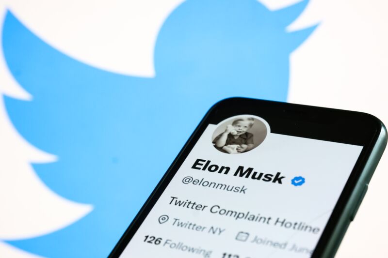 Musk calls Twitter verification system “bullsh—,” announces $8 monthly charge