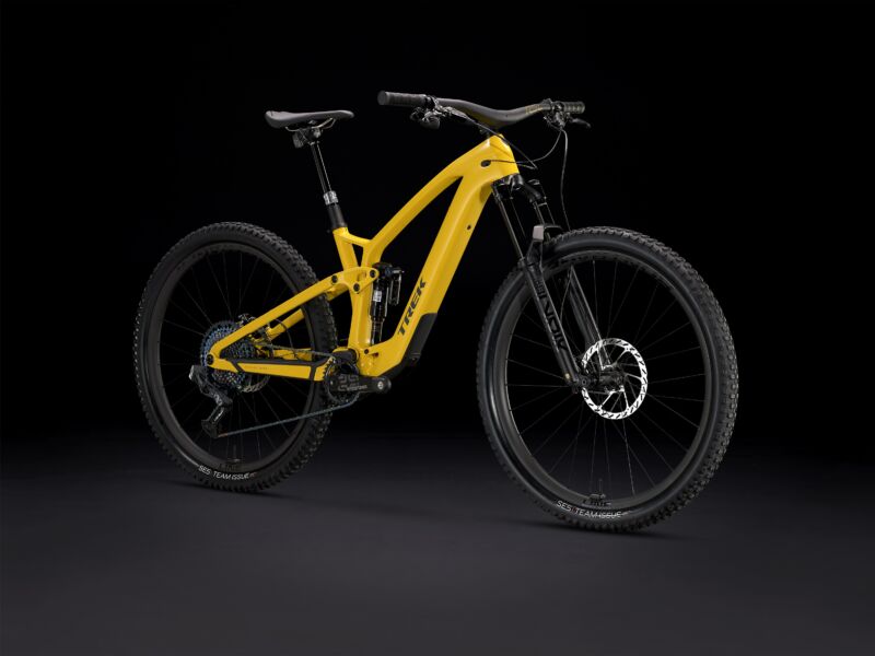 I am Superman: The Trek EXe mountain e-bike, reviewed