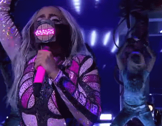 Sound-Reactive Mask for Lady Gaga from Smooth Technology #WearableWednesday