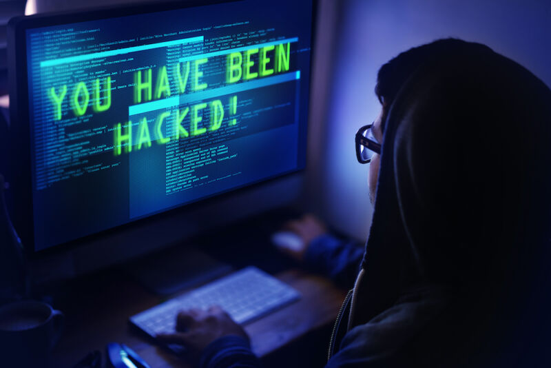 Hundreds of SugarCRM servers infected with critical in-the-wild exploit