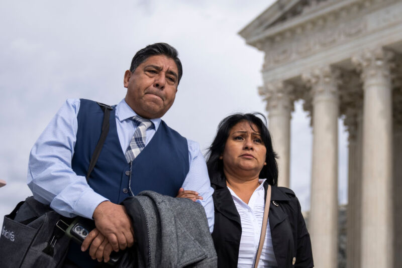 SCOTUS “confused” after hearing arguments for weakening Section 230 immunity