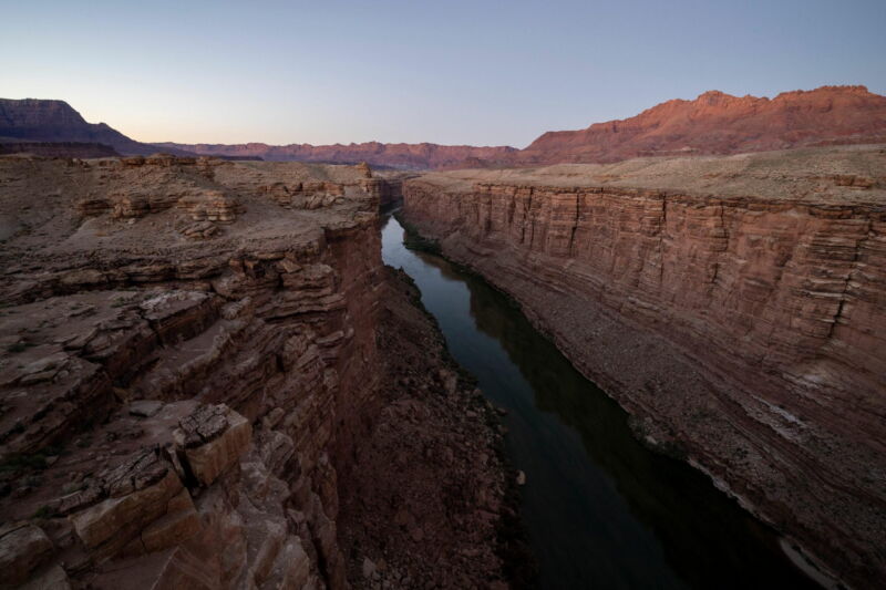 Proposals but no consensus on curbing water shortages in Colorado River basin