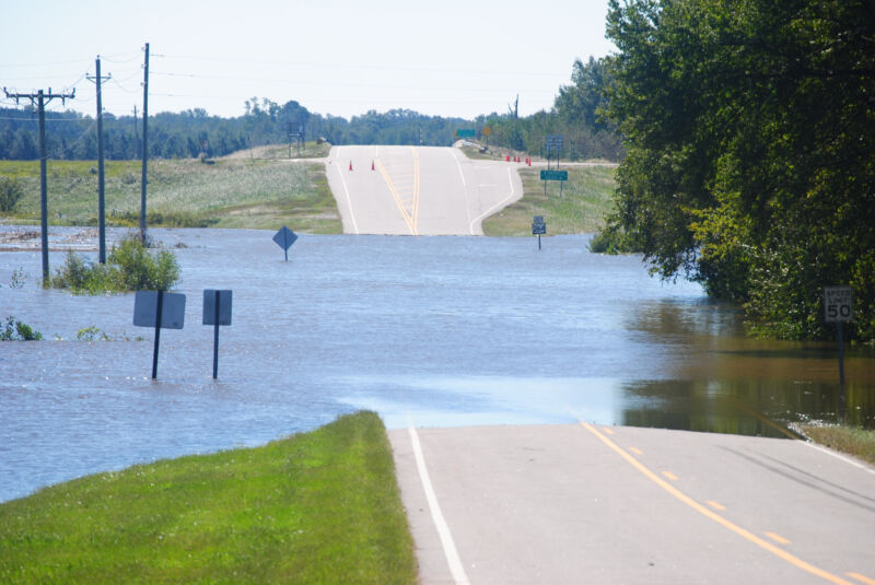 Rising seas will cut off many properties before they’re flooded