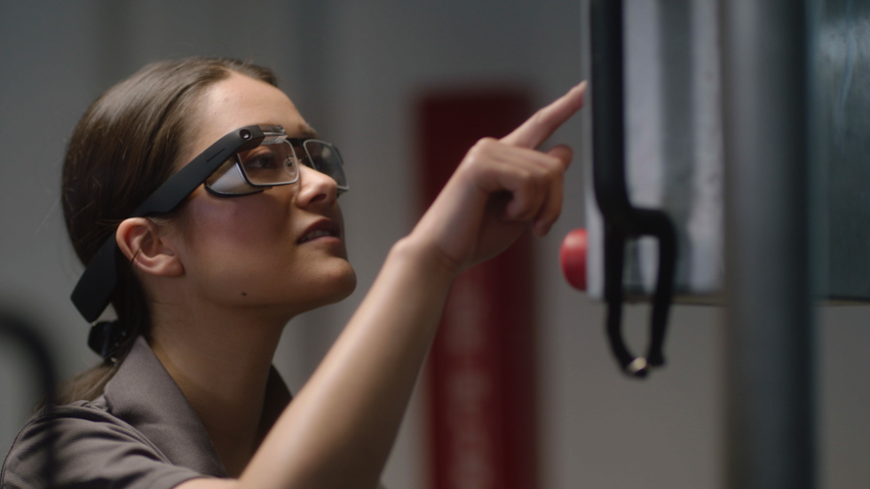 RIP (again): Google Glass will no longer be sold