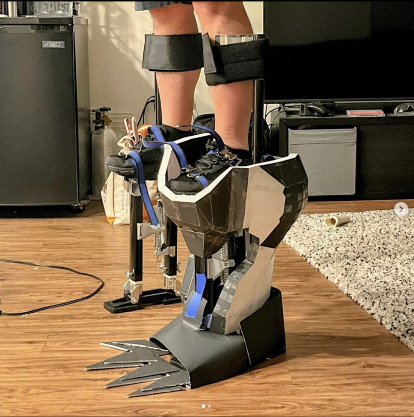 BigHurtCosplay is Making a Kiryu Mechagodzilla #WearableWednesday