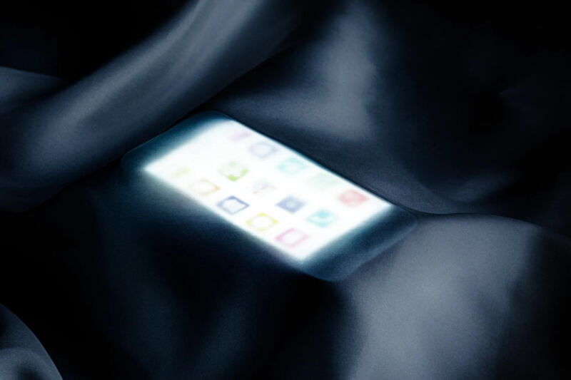 The sketchy plan to build a Russian Android phone