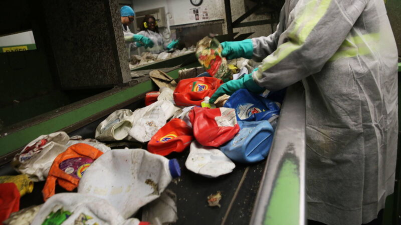 Your grocery bag might not have been recycled