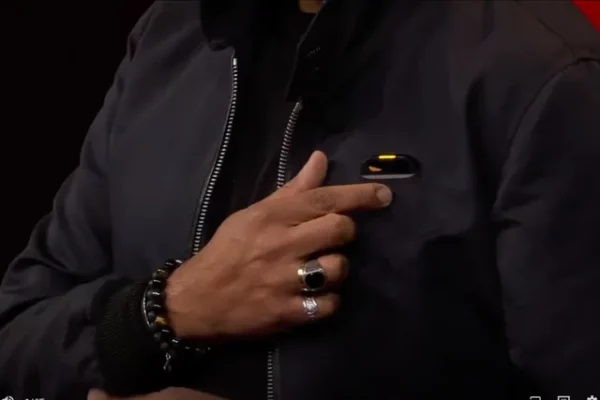 Wearable AI Assistant #WearableWednesday