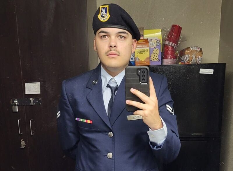 FBI: Rent-a-Hitman site nabbed Air National Guardsman who was “excited” to kill