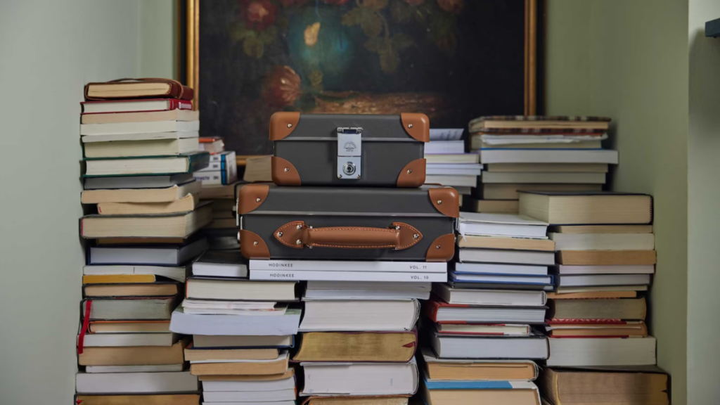 You Know How To Organize Your Watches – Have You Thought About Your Box & Papers?