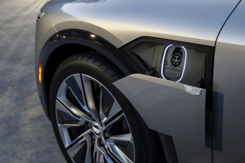 Tesla to add General Motors to its charger standard next year