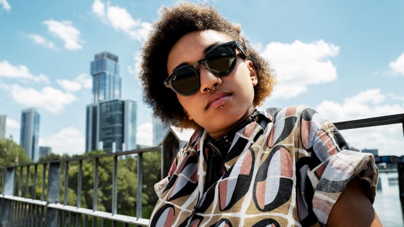 Even people who bought Meta’s Ray-Ban smart glasses don’t want to use them