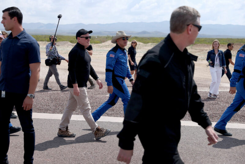 Jeff Bezos finally got rid of Bob Smith at Blue Origin