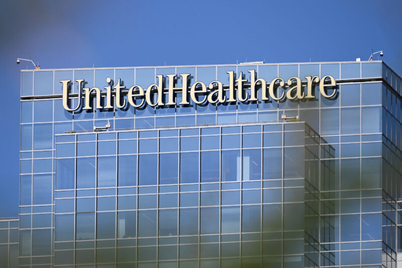 UnitedHealth uses AI model with 90% error rate to deny care, lawsuit alleges