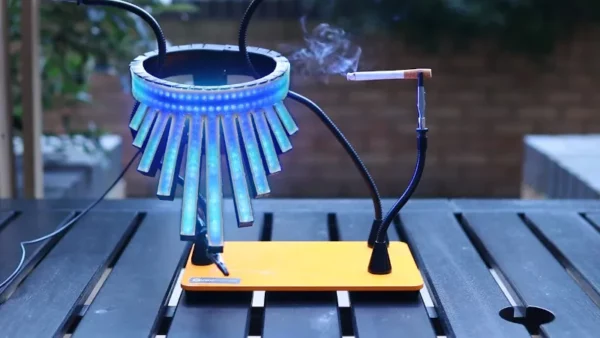 LED Air Quality Necklace #WearableWednesday