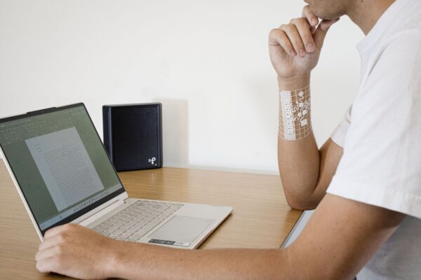 Using LoRa to Close the Digital Health Divide #WearableWednesday