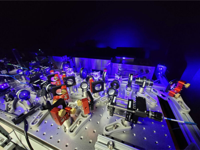 Quantum computer performs error-resistant operations with logical qubits
