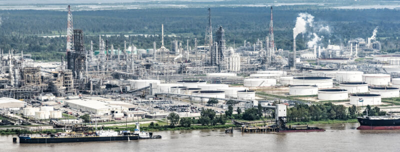EPA seeks to cut “Cancer Alley” pollutants