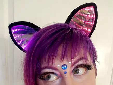 InfiniKitty Ears with Trinket M0 and NeoPixels