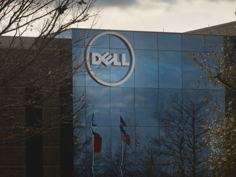 Dell responds to return-to-office resistance with VPN, badge tracking