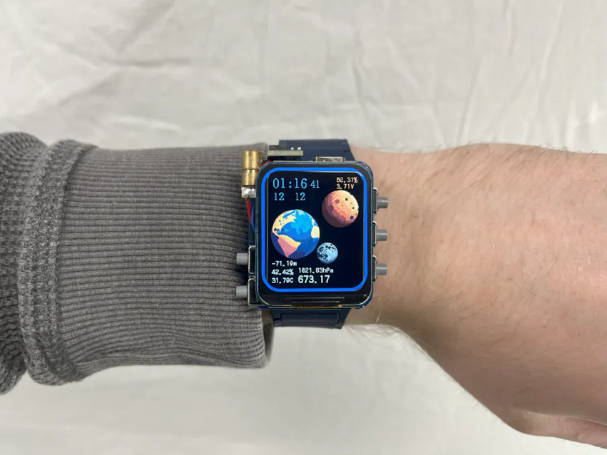 ESP32-Based Wireless Smartwatch #WearableWednesday