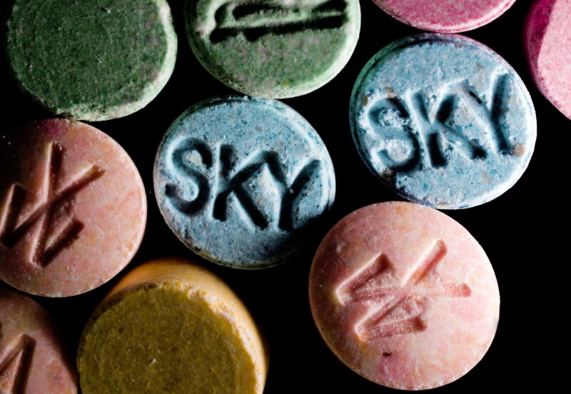 Flawed, scandalous trials tank FDA expert support for MDMA therapy
