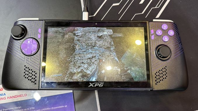 XPG Demos “Nia” Handheld Gaming PC With Foveated Rendering, Swappable DRAM
