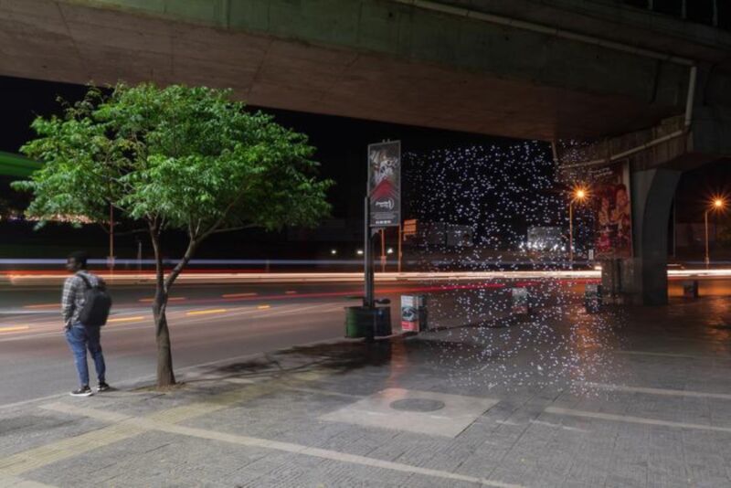 These light paintings let us visualize invisible clouds of air pollution